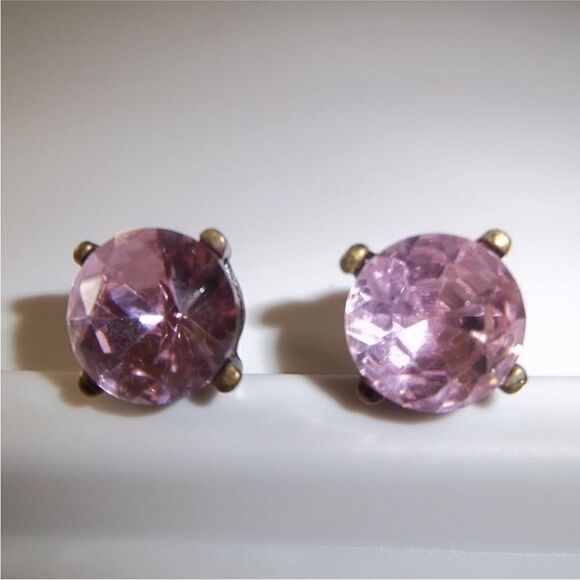 Plunder Vintage Jess Mo "Doris"' stud earrings - Picture 1 of 2